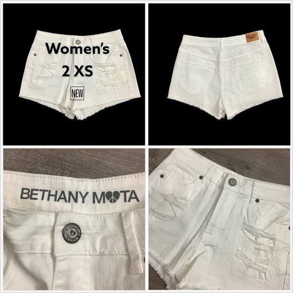 Women's Bethany Mota 2 XS Shorts White Jeans Denim Jean Cut Offs Rippec Torn New - Picture 1 of 9
